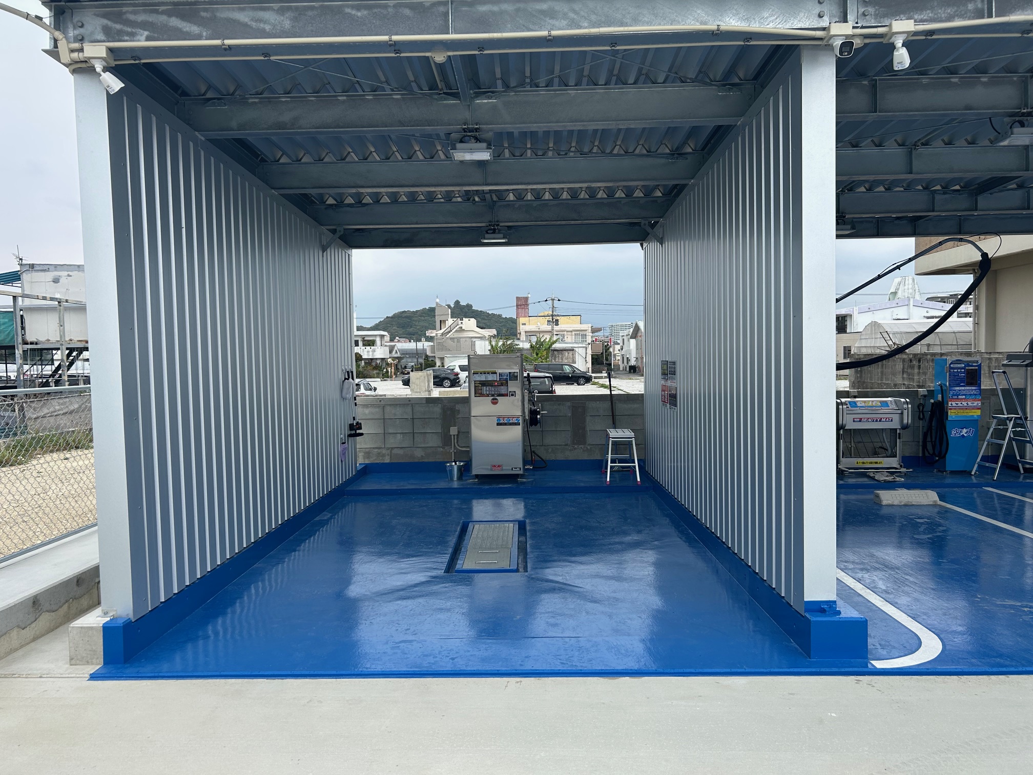 （有）ファミリー給油所 – ファミリー洗車場